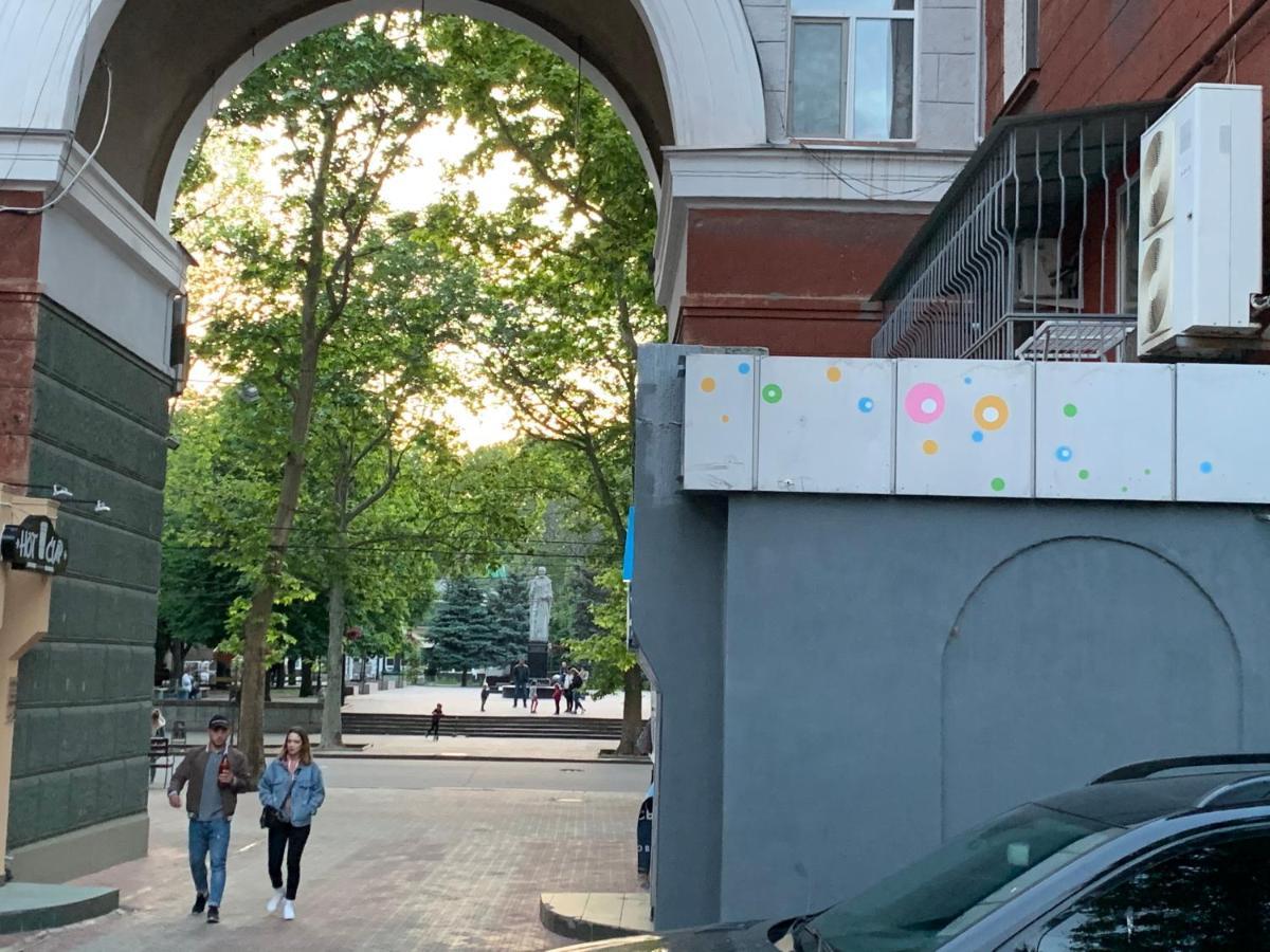 Студия-Люкс С Двумя Спальнями На Соборной Mykolajiw Exterior foto